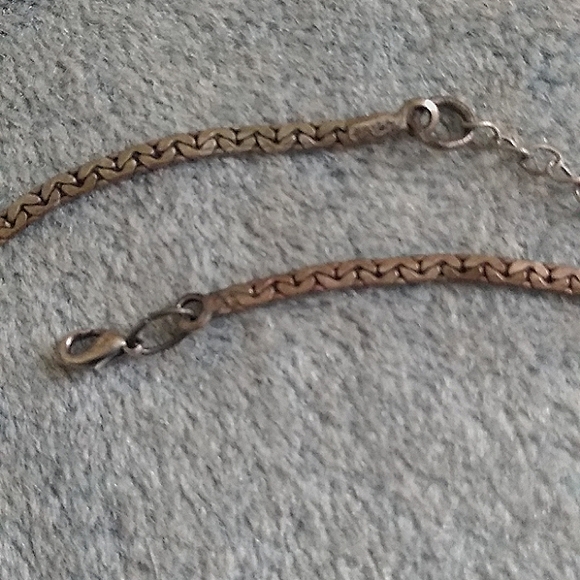 Swarovski Crystal Floral Necklace and Post Earrings - Picture 3 of 7